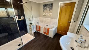 Photo 18- click for photo gallery